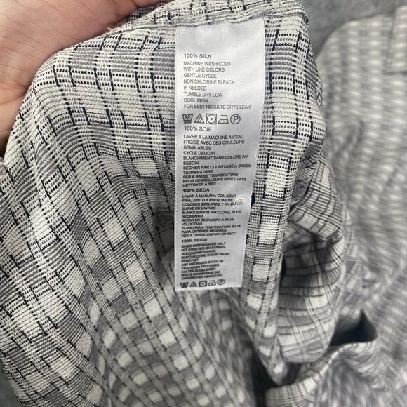 Tommy Bahama Shirt Mens 3XL Gray Geometric Hawaiian Camp Silk Button Up - Picture 7 of 8